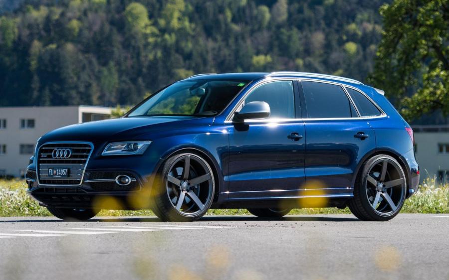 Audi SQ5 on Vossen Wheels (CV3R) '2017